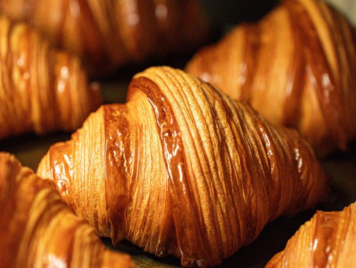 gold-coast-artisan-bakery-with-2-locations-urgent-sale-0