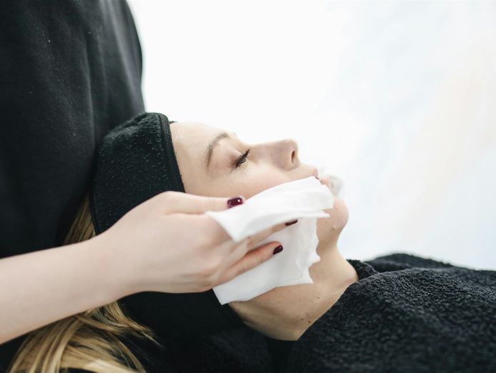 are-you-a-beauty-therapist-looking-for-your-next-challenge-2
