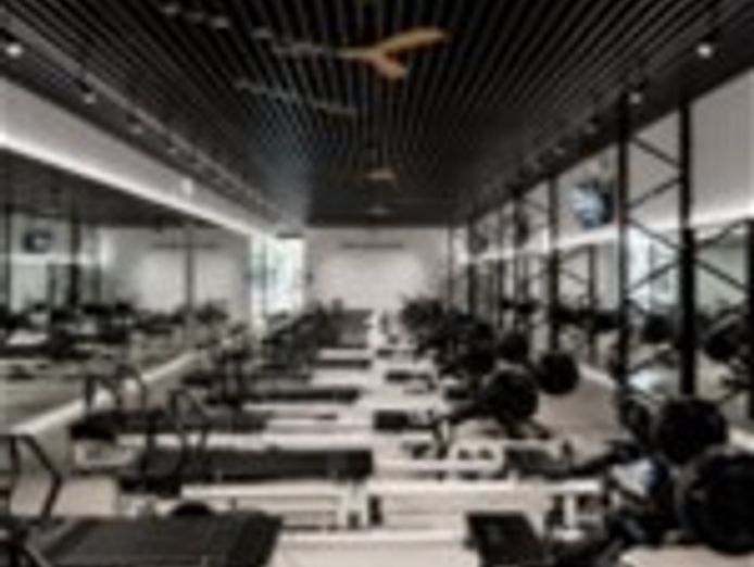strong-pilates-studio-premium-boutique-fitness-0