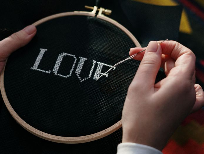 online-hand-embroidery-business-0