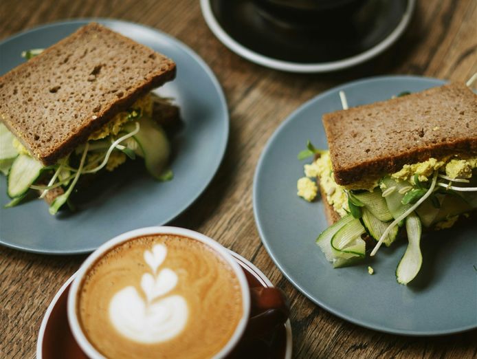 gorgeous-cafe-and-coffee-van-combo-0