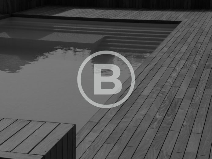 very-profitable-amp-systemised-outdoor-decking-operation-0