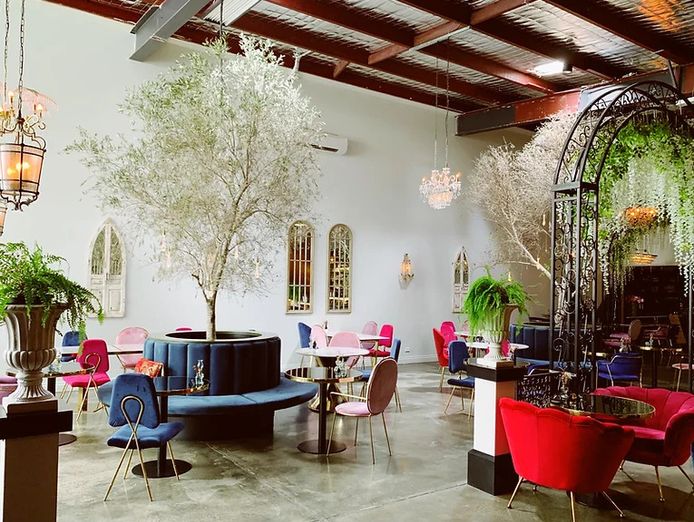 High tea, cocktail bar, profitable business in the heart of Newstead in