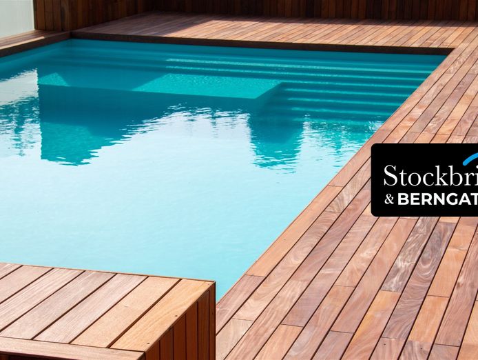 high-end-amp-systemised-se-queensland-decking-operation-0