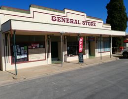 Curramulka General Store & Community Post Office incl. Freehold with Residence
