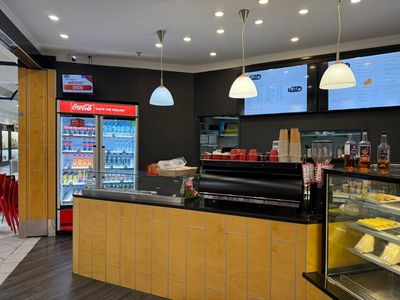 salisbury-cafe-with-lotto-kiosk-1