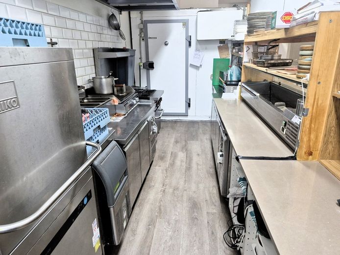 cafe-located-in-exclusive-suburb-just-minutes-from-the-adelaide-cbd-7