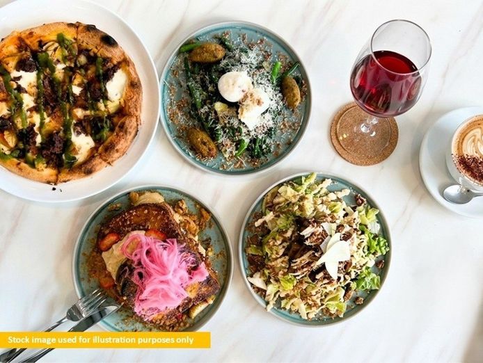cafe-dining-venue-in-prime-retail-precinct-0