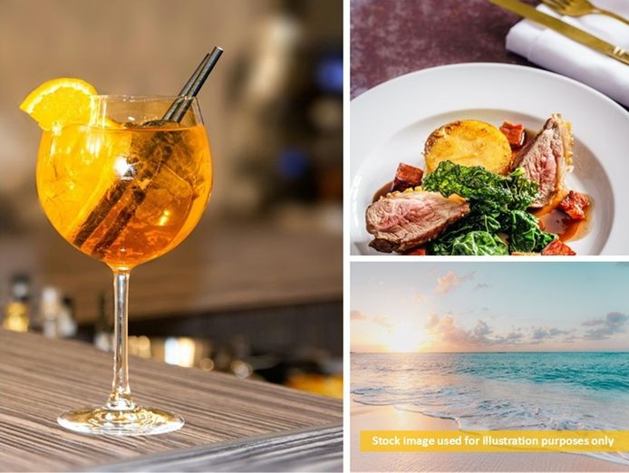stunning-restaurant-bar-in-prime-seaside-location-0