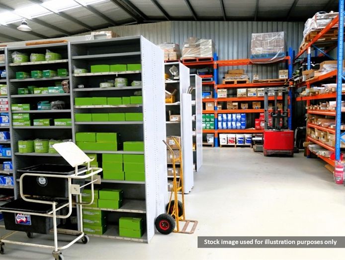 online-focussed-wholesale-hardware-supplier-0