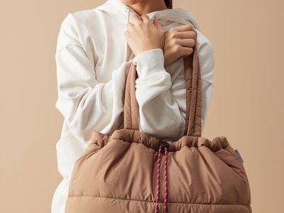 established-ecommerce-wholesale-accessories-bags-499k-plus-sav-200k-profit-1