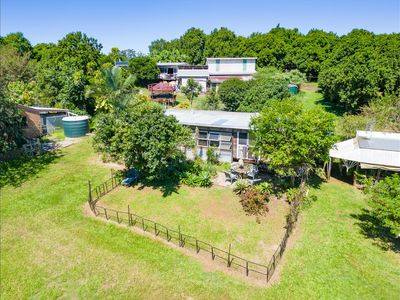 price-reduction-lovely-10-5-hectare-farm-15-minutes-from-sunny-coast-6