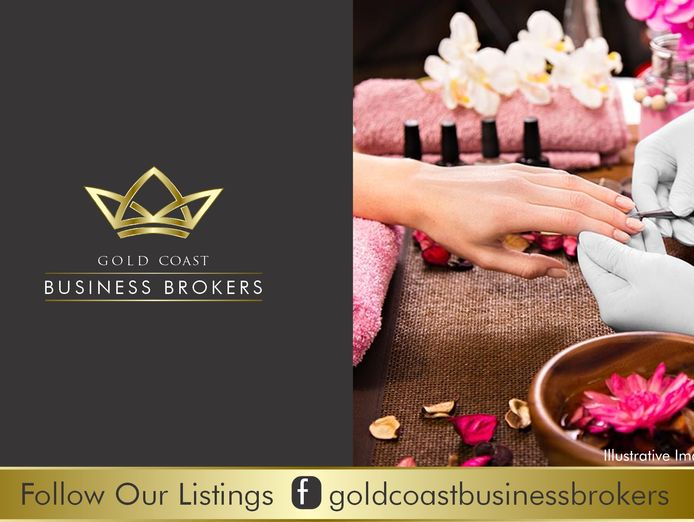 lucrative-nails-salon-at-high-foot-traffic-location-0