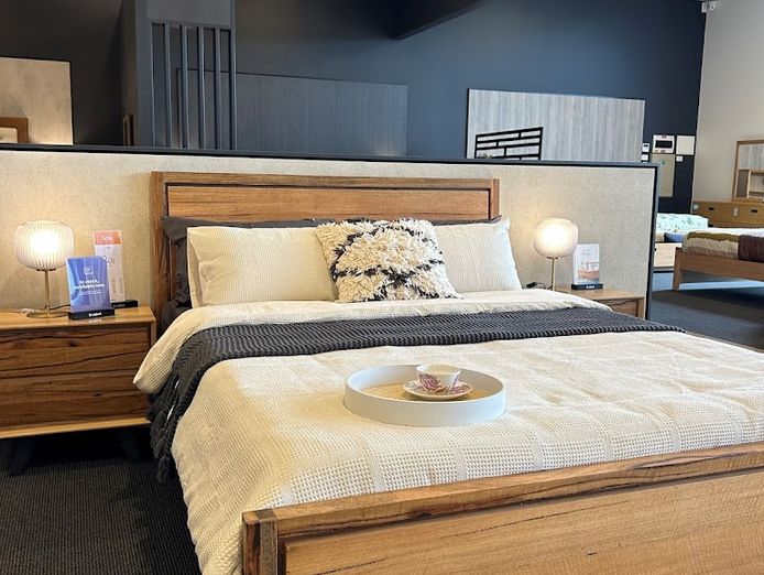 rare-listing-established-bedshed-ballarat-on-the-market-200-000-sav-350k-4