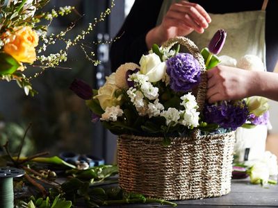 well-established-qld-funded-floristry-rto-strong-ebitda-growth-ref-1515b-6