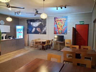 micks-pizza-pasta-ribs-freehold-business-atherton-tablelands-fnq-3