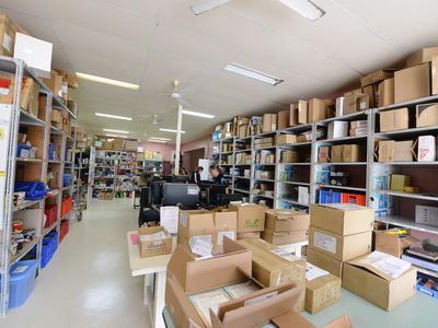 harleys-educational-stationery-cairns-6