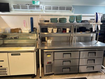 kiosk-on-the-strand-fish-chips-takeaway-townsville-8