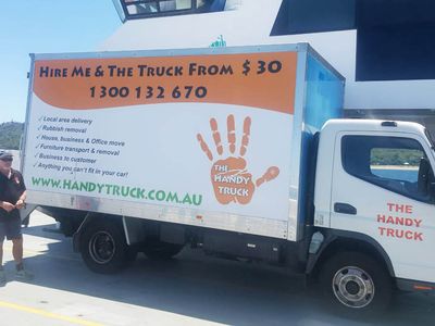 handy-truck-townsville-furniture-removals-1