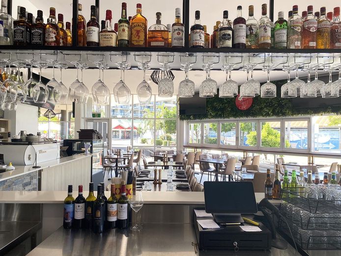 townsville-pizzeria-bar-grill-3