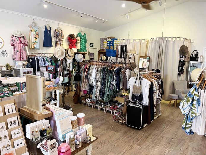 global-free-style-fashion-atherton-tablelands-1