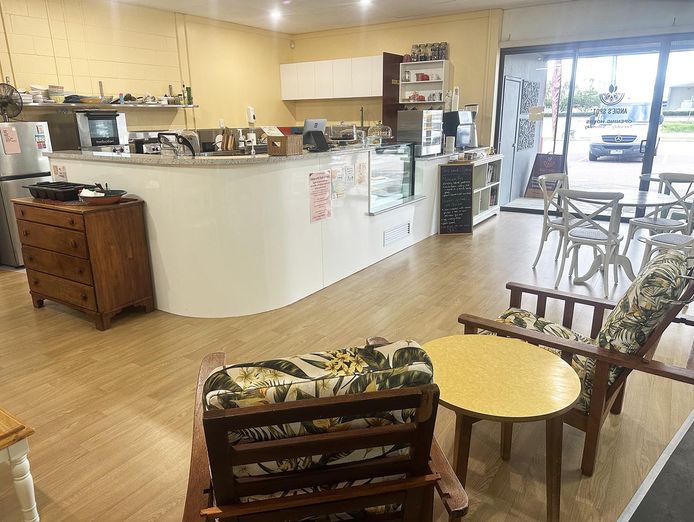 angies-spot-plant-based-cafe-townsville-5