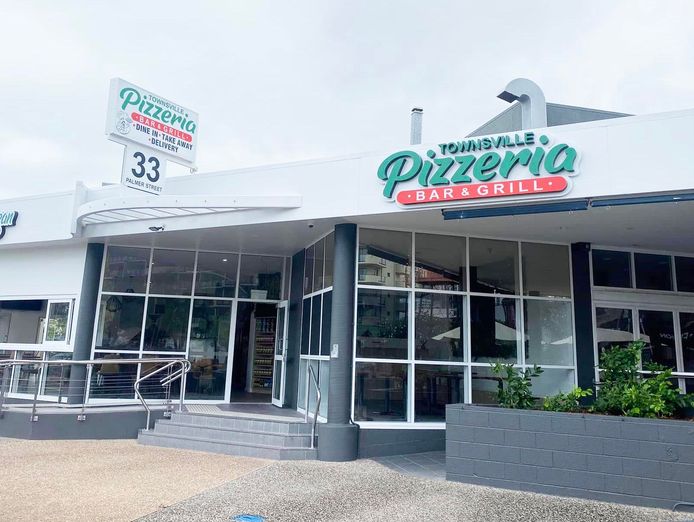 townsville-pizzeria-bar-grill-1