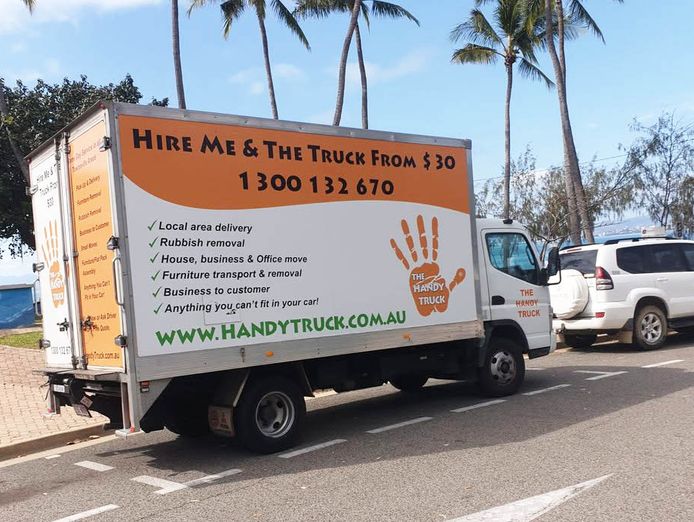 handy-truck-townsville-furniture-removals-0