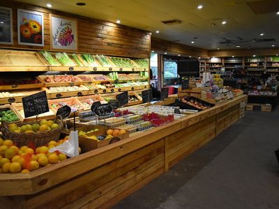 innovative-and-grow-dive-into-prosperous-grocery-acquisition-2