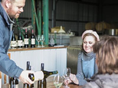 boutique-winery-inviting-working-partners-wholesale-investors-to-join-expansion-3