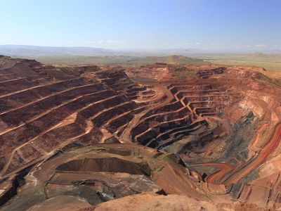 a-fast-start-dual-commodity-mining-opportunity-1