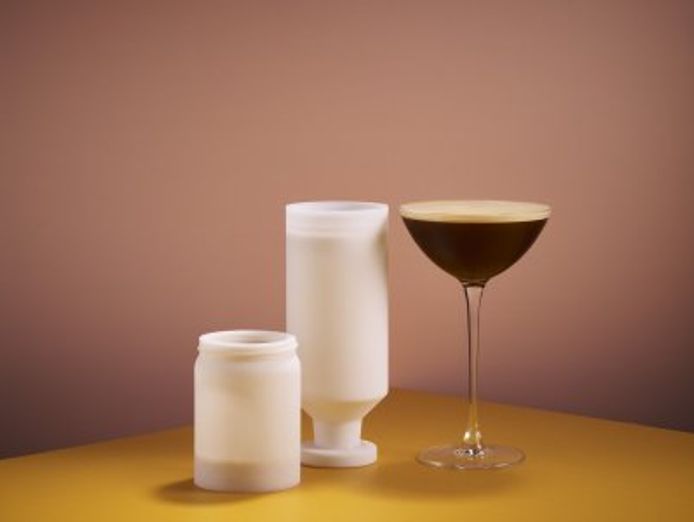 revolutionary-beverage-company-seeking-working-partner-3