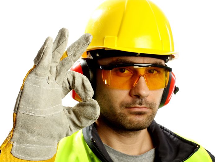 long-established-supplier-of-ppe-workwear-amp-safety-products-0