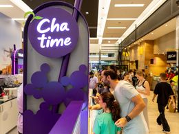 Serve Smiles Daily: Start Your Beverage Franchise in Whitfords, WA