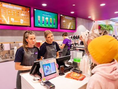 become-bubble-tea-entrepreneur-and-own-your-chatime-franchise-in-knox-vic-4