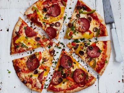 for-sale-inner-west-pizza-restuarant-6-days-low-rent-fully-equipped-0