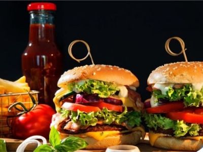 for-sale-burger-shop-35k-t-o-pw-huge-passing-trade-under-full-management-0