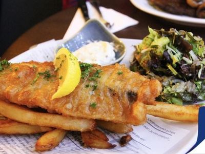 west-of-sydney-seafood-shop-very-busy-centre-high-foot-traffic-priced-to-sell-0