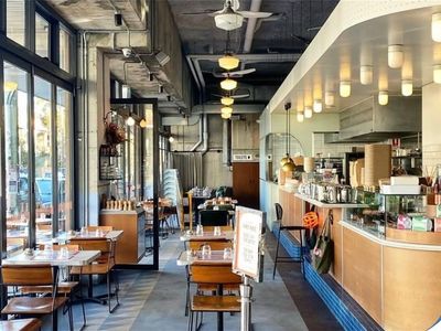 nner-west-hospitality-venue-large-format-site-corner-23k-per-week-sales-0