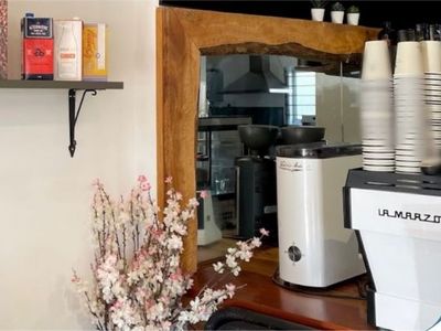 cafe-for-sale-sydney-north-30-kg-coffee-cheap-rent-0