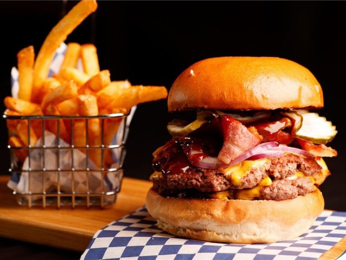 for-sale-good-opportunity-burger-bar-net-profit-120k-plus-p-a-0