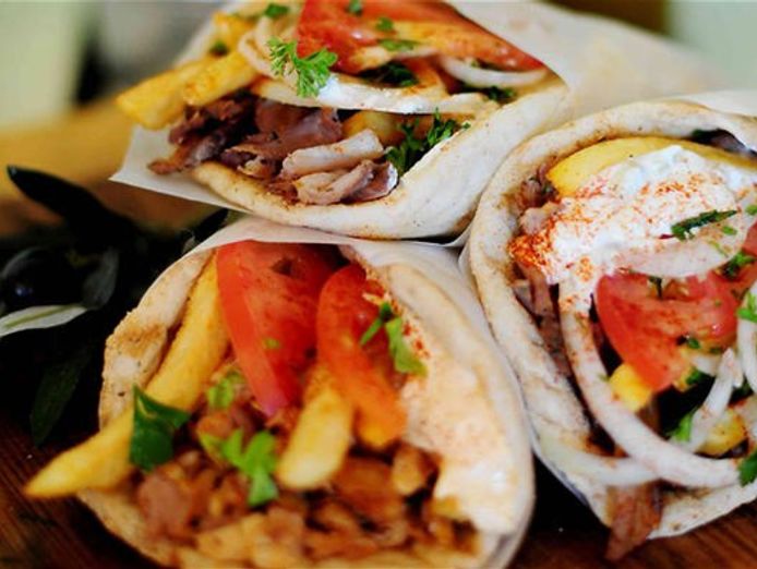 highly-profitable-yeeros-shop-in-an-excellent-location-with-good-lease-0