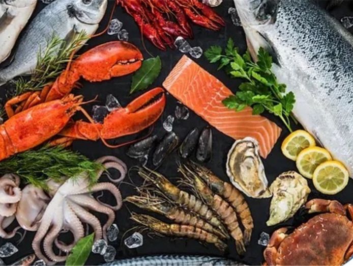 for-sale-fresh-cooked-seafood-busy-train-station-shopping-mall-edgecliff-sydney-0