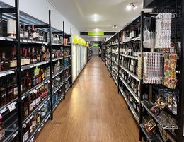 LIQUOR STORE FOR SALE - LOWER NORTH SIDE