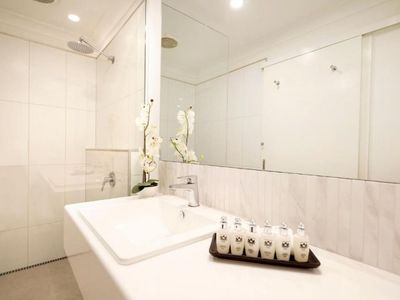 apartments-for-sale-large-coastal-city-1