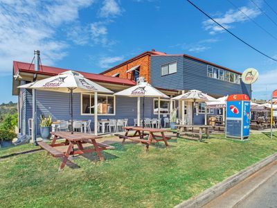 for-sale-mid-north-coast-passive-investment-hotel-or-freehold-going-concern-1