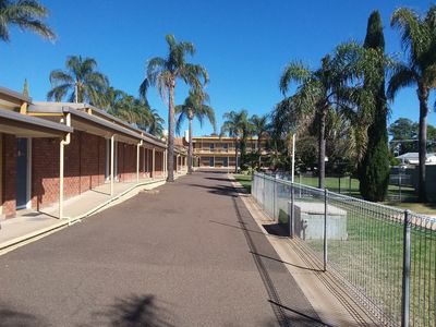 motel-for-sale-prime-real-estate-great-regional-centre-2