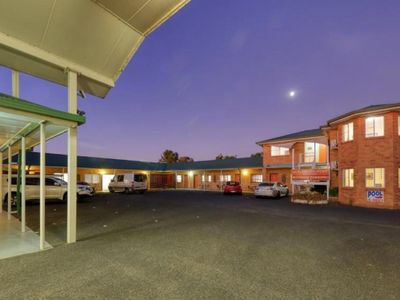 motel-for-sale-major-regional-city-great-location-1