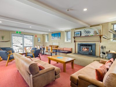 refurbished-snowy-mountains-inn-guthega-inn-kosciuszko-national-park-2