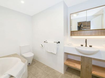 boutique-apartments-for-sale-popular-central-coast-area-4